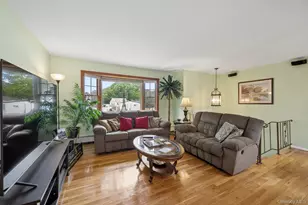 181 Emerson Ave, North Babylon, NY 11703 - Photo 6