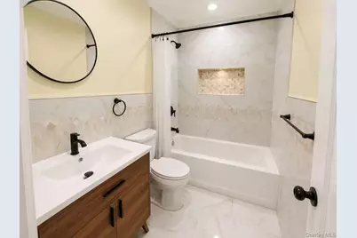 24813 139th Avenue #2F, Rosedale, NY 11422 - Photo 8