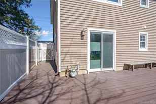 445 S Wellwood Ave, Lindenhurst, NY 11757 - Photo 16