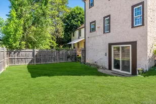 8 Interlaken Ave, New Rochelle, NY 10801 - Photo 32