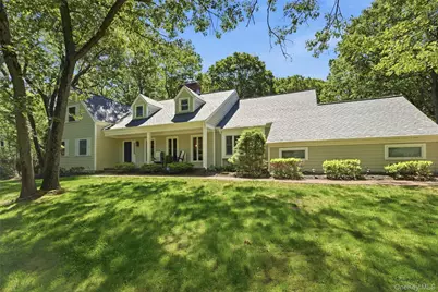 4 Waterview Lane, East Setauket, NY 11733 - Photo 1