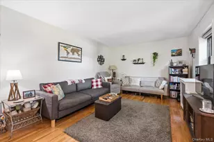 14 Manchester Rd, Eastchester, NY 10709 - Photo 12