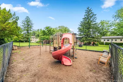 14 Manchester Road #2L, Eastchester, NY 10709 - Photo 24