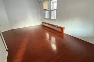 61-27 157th St, Flushing, NY 11367 - Photo 4