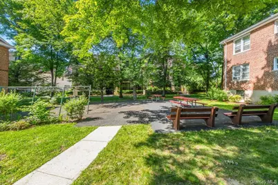101 N Broadway #1A3, White Plains, NY 10603 - Photo 24
