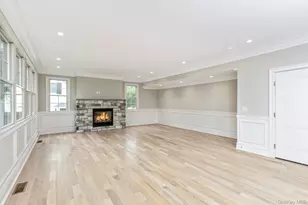 223 Town Line Rd, Commack, NY 11725 - Photo 14