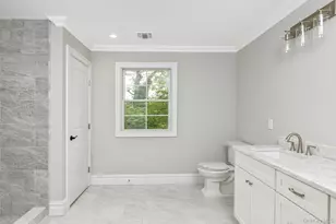 223 Town Line Rd, Commack, NY 11725 - Photo 30
