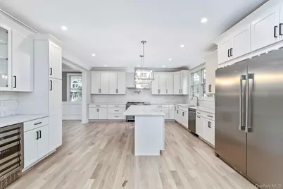 223 Townline Road, Commack, NY 11725 - Photo 10