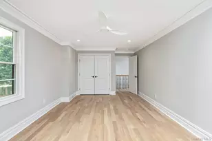 223 Town Line Rd, Commack, NY 11725 - Photo 18