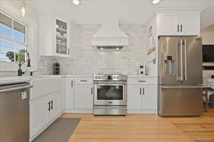 1829 Hannington Ave, Wantagh, NY 11793 - Photo 12