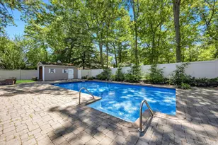 14 Russet Ln, Lake Grove, NY 11755 - Photo 6