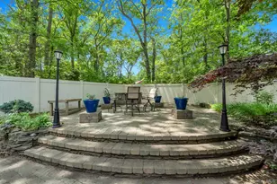14 Russet Ln, Lake Grove, NY 11755 - Photo 14