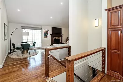 32 Randy Lane, Plainview, NY 11803 - Photo 4