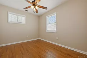 12 Annuskemunnica Rd, Babylon, NY 11702 - Photo 12
