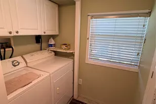 658 Sound Ave, Calverton, NY 11933 - Photo 12
