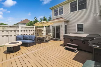 241 Old Castle Point Road, Wappingers Falls, NY 12590 - Photo 10