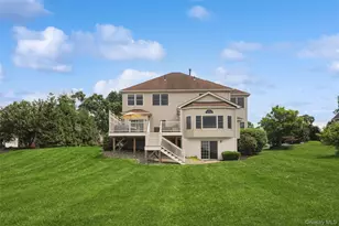 241 Old Castle Point Rd, Wappingers Falls, NY 12590 - Photo 4