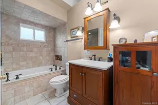 38 Pamlico Ave, Ronkonkoma, NY 11779 - Photo 12