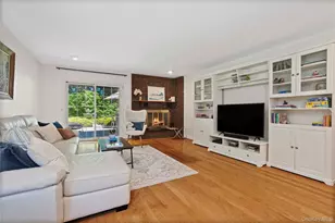 2 Rochambeau Dr, Hartsdale, NY 10530 - Photo 32