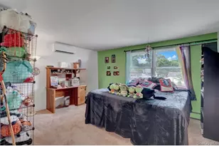 115 N Evergreen Dr, Selden, NY 11784 - Photo 26