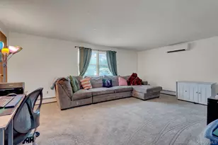 115 N Evergreen Dr, Selden, NY 11784 - Photo 24