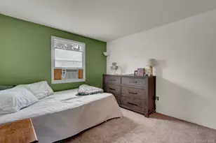 115 N Evergreen Dr, Selden, NY 11784 - Photo 28
