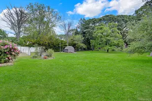 115 N Evergreen Dr, Selden, NY 11784 - Photo 6