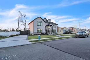 858 Prescott St, Valley Stream, NY 11580 - Photo 8