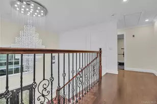 858 Prescott St, Valley Stream, NY 11580 - Photo 22