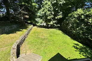 23 Chadwick Rd, White Plains, NY 10604 - Photo 22