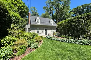 23 Chadwick Rd, White Plains, NY 10604 - Photo 2