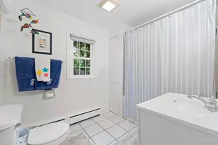 8 Washington Ave, East Setauket, NY 11733 - Photo 22