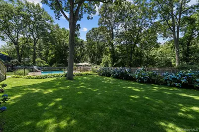 8 Washington Avenue, East Setauket, NY 11733 - Photo 36