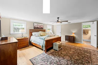 8 Washington Avenue, East Setauket, NY 11733 - Photo 18