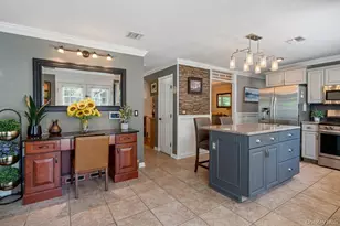 131 Jamaica Ave, Medford, NY 11763 - Photo 12