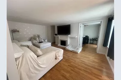 693 Blue Ridge, Patchogue, NY 11763 - Photo 10