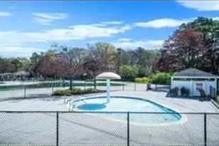 693 Blue Ridge, Patchogue, NY 11763 - Photo 18