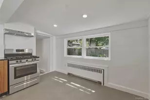 47 Hudson St, Port Jervis, NY 12771 - Photo 26