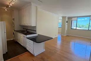 27110 Grand Central Pkwy, Floral Park, NY 11005 - Photo 2