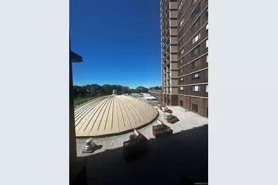 27110 Grand Central Parkway #1U, Floral Park, NY 11005 - Photo 16