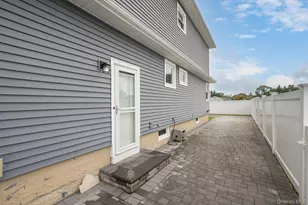 672 Windmill Ave, West Babylon, NY 11704 - Photo 30