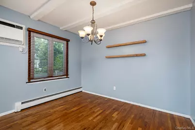672 Windmill Avenue, West Babylon, NY 11704 - Photo 8