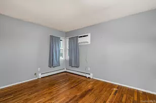 672 Windmill Ave, West Babylon, NY 11704 - Photo 14
