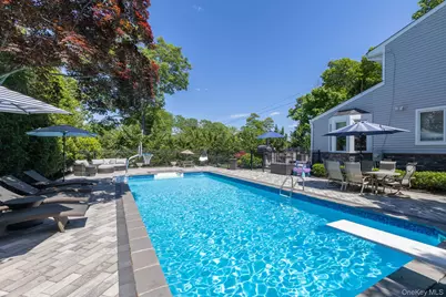 27 Winslow Lane, Smithtown, NY 11787 - Photo 28