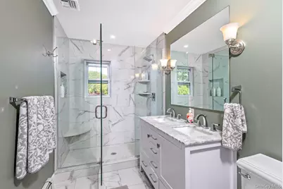 27 Winslow Lane, Smithtown, NY 11787 - Photo 22