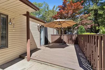 364 Woodland Court, Coram, NY 11727 - Photo 10