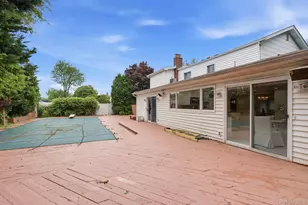 74 Rockland Dr, Jericho, NY 11753 - Photo 32