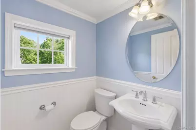 323 Waterside Close, Peekskill, NY 10566 - Photo 14