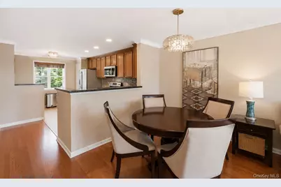 323 Waterside Close, Peekskill, NY 10566 - Photo 6