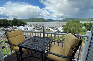 323 Waterside Close, Peekskill, NY 10566 - Photo 8